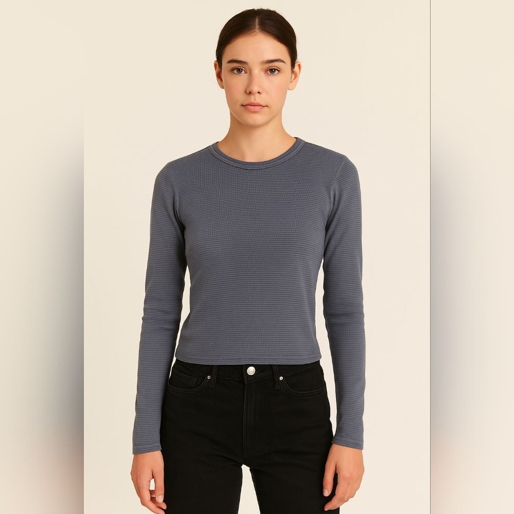 Brandy Melville Ribbed Crew-Neck Grey Striped Long-Sleeved Top Tee shirt Size S